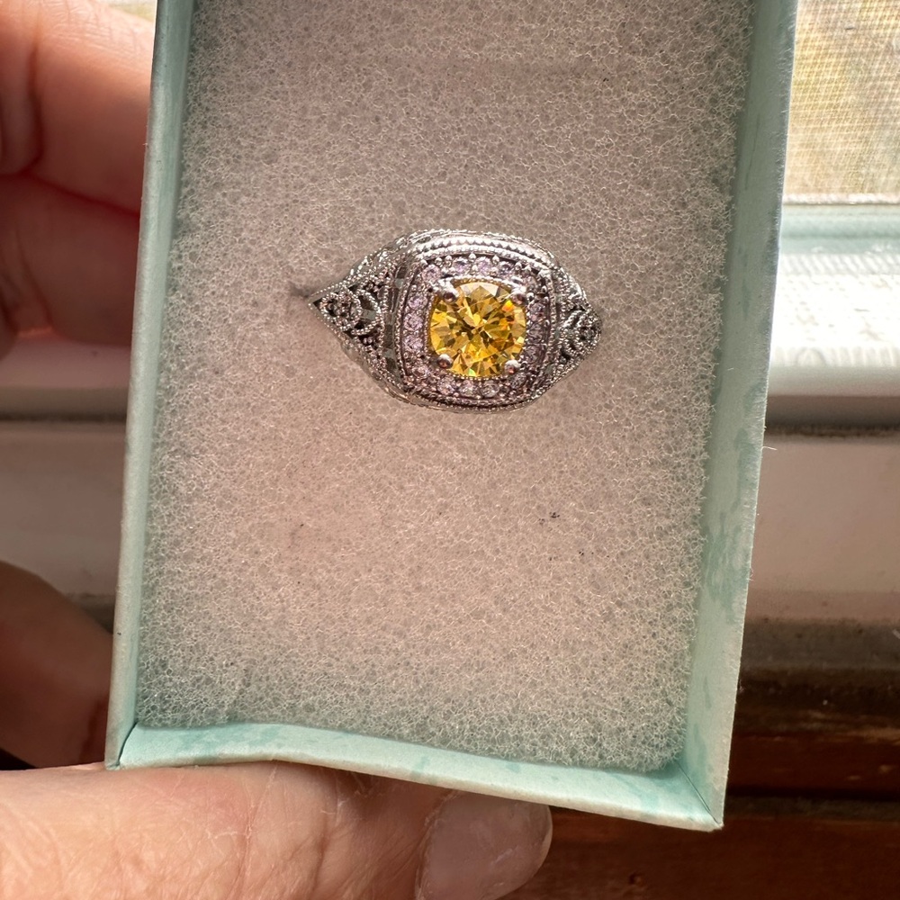 Elegant Sterling  Silver and Yellow Gemstone Ring